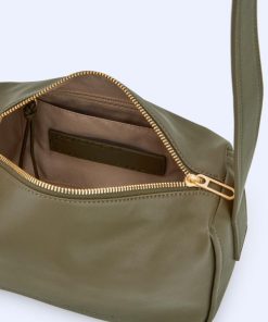 Sovereignstitch.shop0fce31225f 3