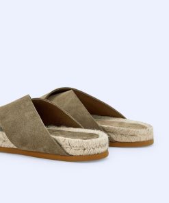 Sovereignstitch.shop1baf8f379e 3