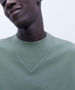 Sovereignstitch.shop2d530f7bc6 4